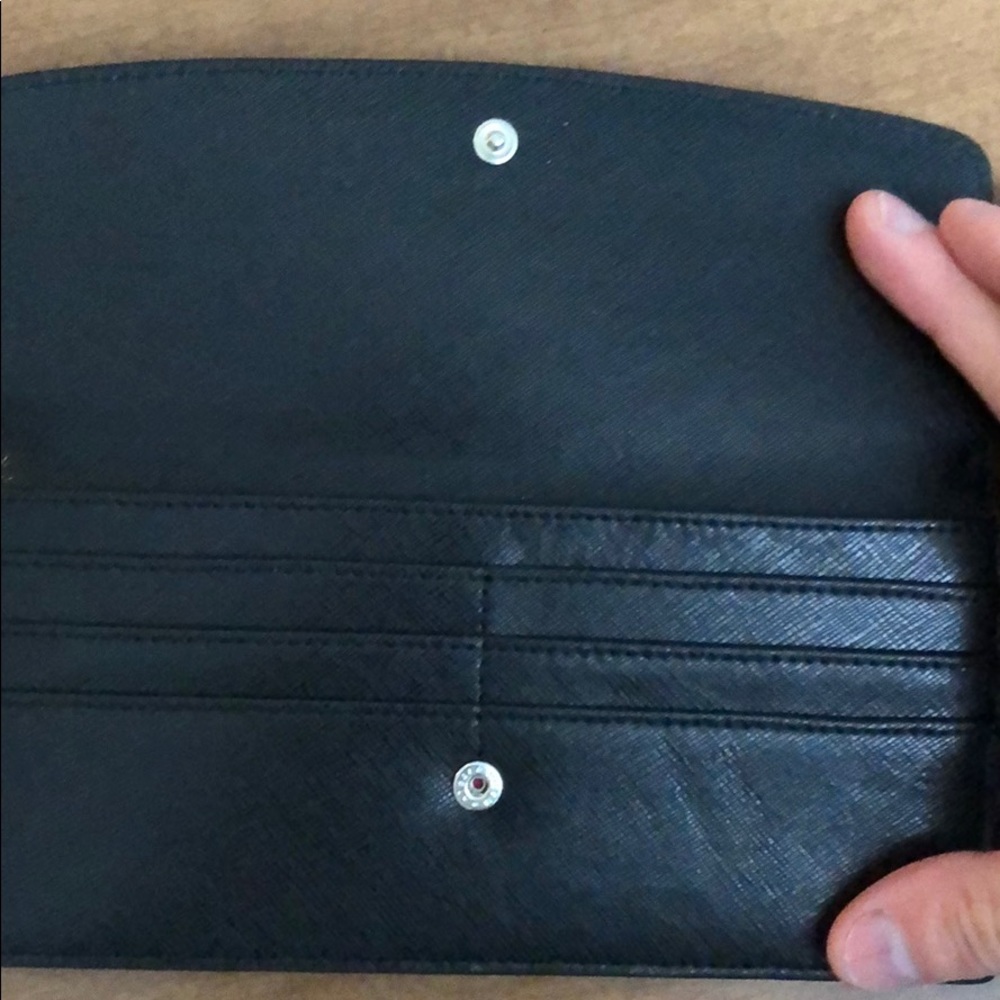 Italian Leather Light Weight Slin Thin Flap Wallet - Picture 6 of 7